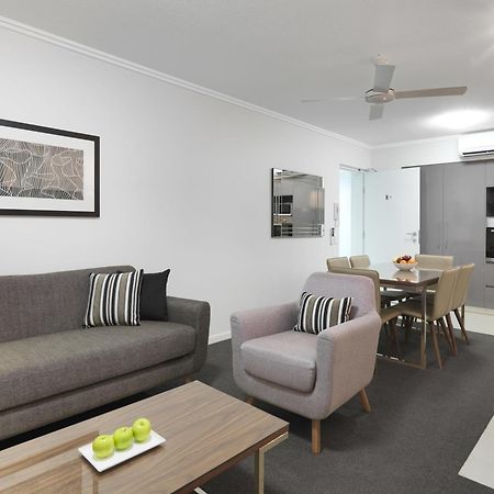 Oaks Mackay Carlyle Suites Rum bild